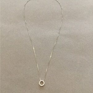 Fine Jewelry Small Natural Diamond Circular Pendant 14kt